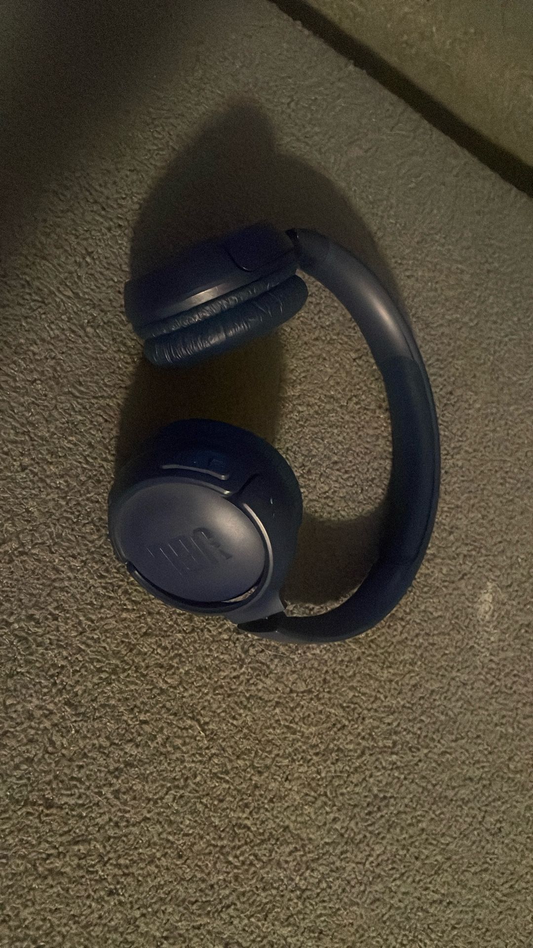 Used JBL Wireless Headphones