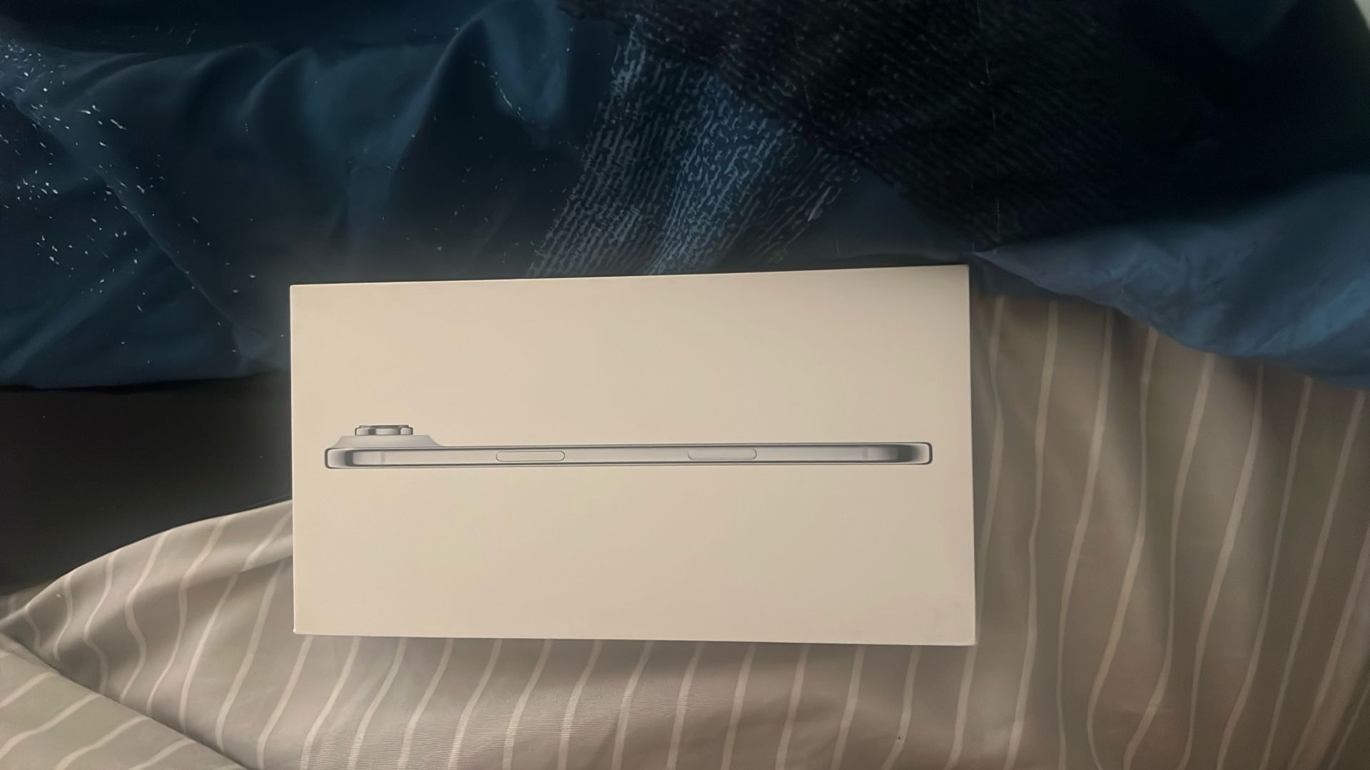 Unlocked iPhone Air Sealed 