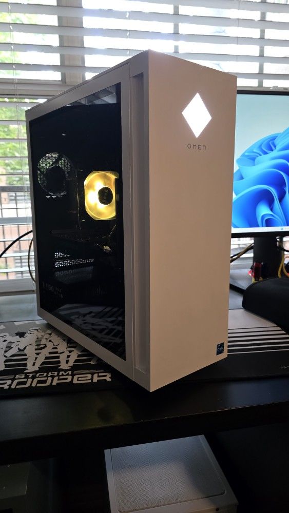 HP Omen 25L