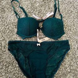 Victoria Secret Lingerie Set