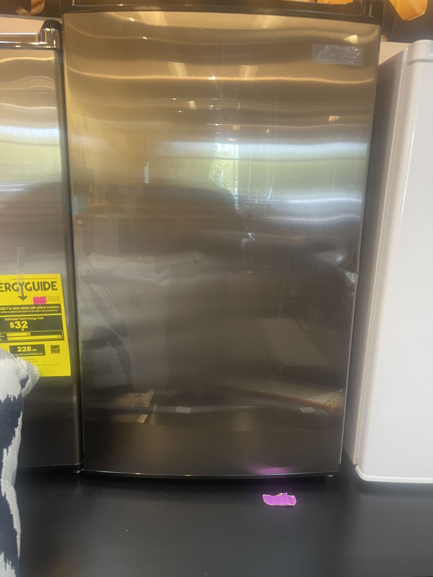 Arctic King 3.0 Cu ft Upright Freezer Stainless Steel Door, E star new