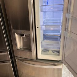 REFRIGERATOR — REFRIGERADOR 