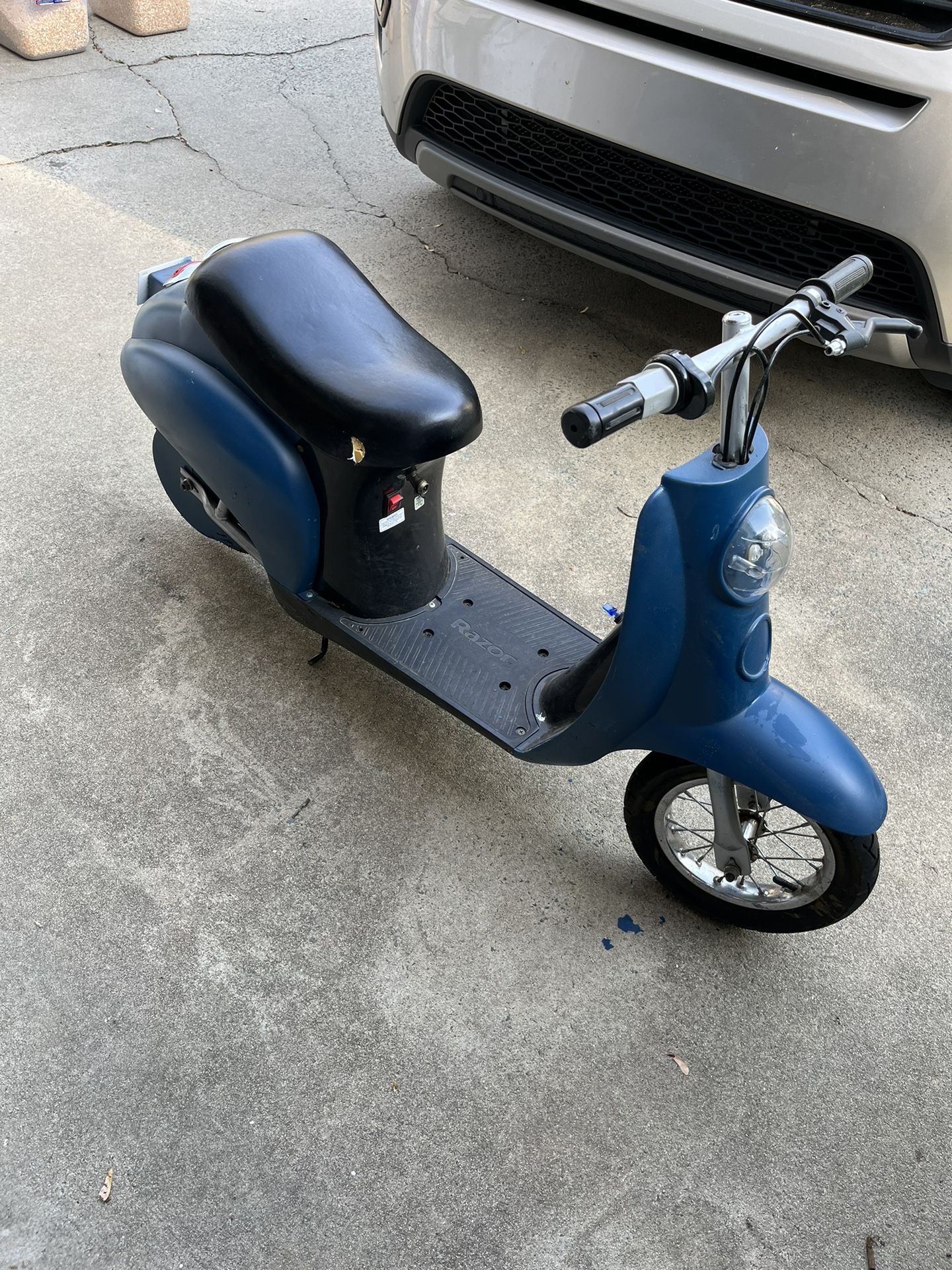 Free Razor Electric Scooter