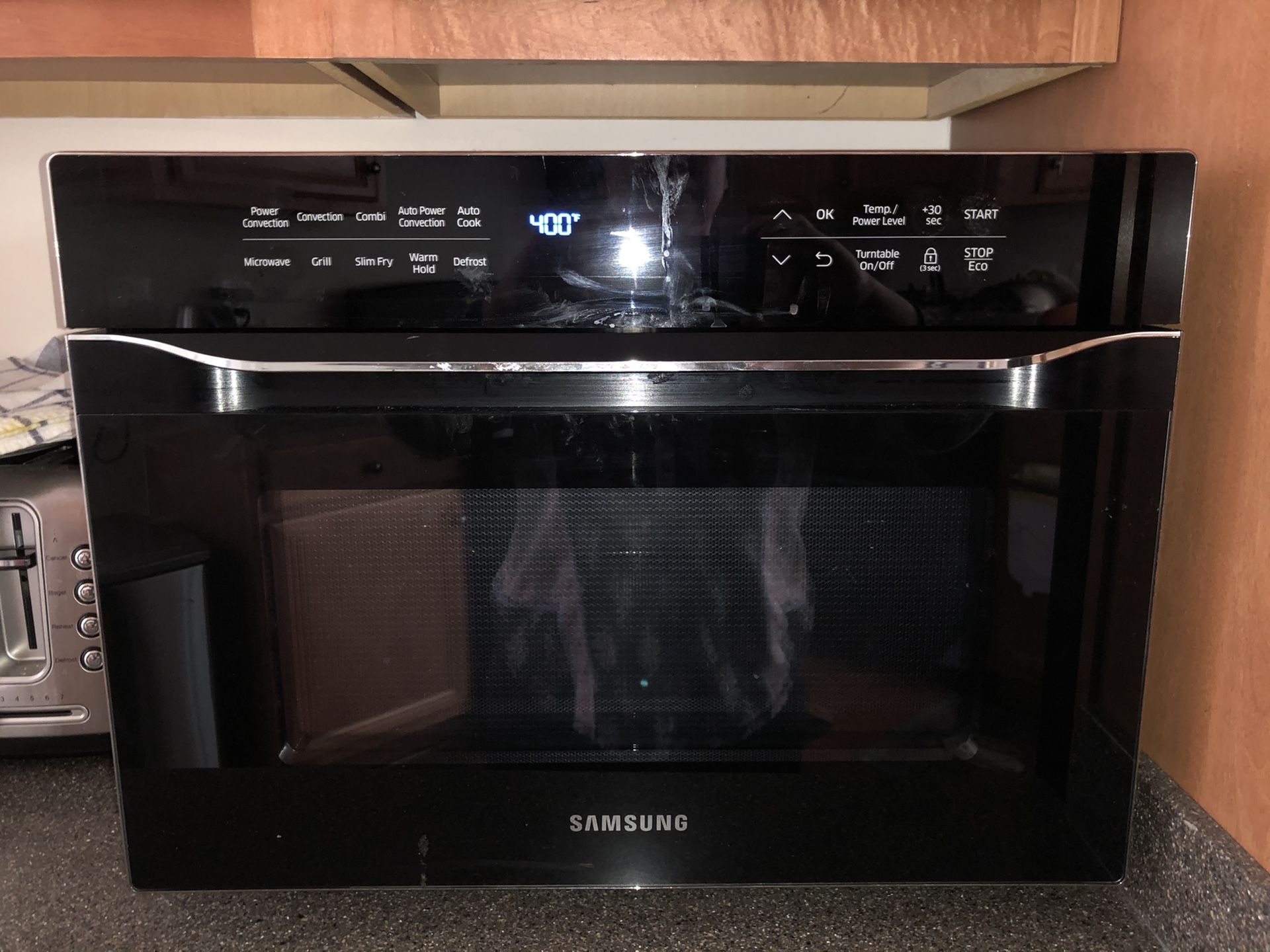 Samsung dual Convection/Microwaves. Excellent condition.