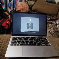 MacBook Air And Applewatch