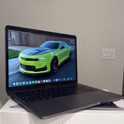 2020 MACBOOK PRO 13” 