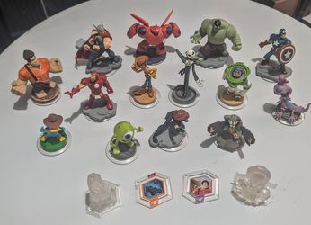 18 piece Disney Infinity lot Jack Skeleton +