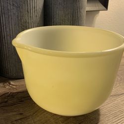 Vintage Glasbake Sunbeam Yellow Milk Glass Mixing Bowl
