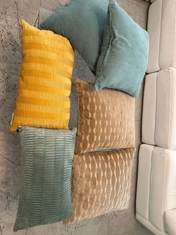 Set of 5 Decorative Throw Pillows