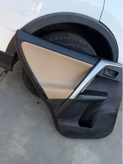 2013 2014 2015 2016 2017 2018 Toyota Rav4 door panel rear left side
