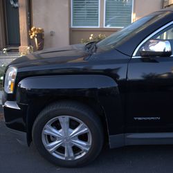 2016 GMC Terrain SLT AWD - heated seats, backup cam, Bluetooth, new battery