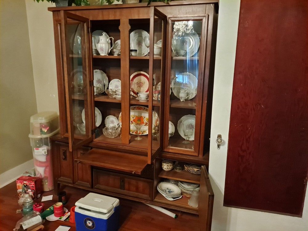 China Cabinet 