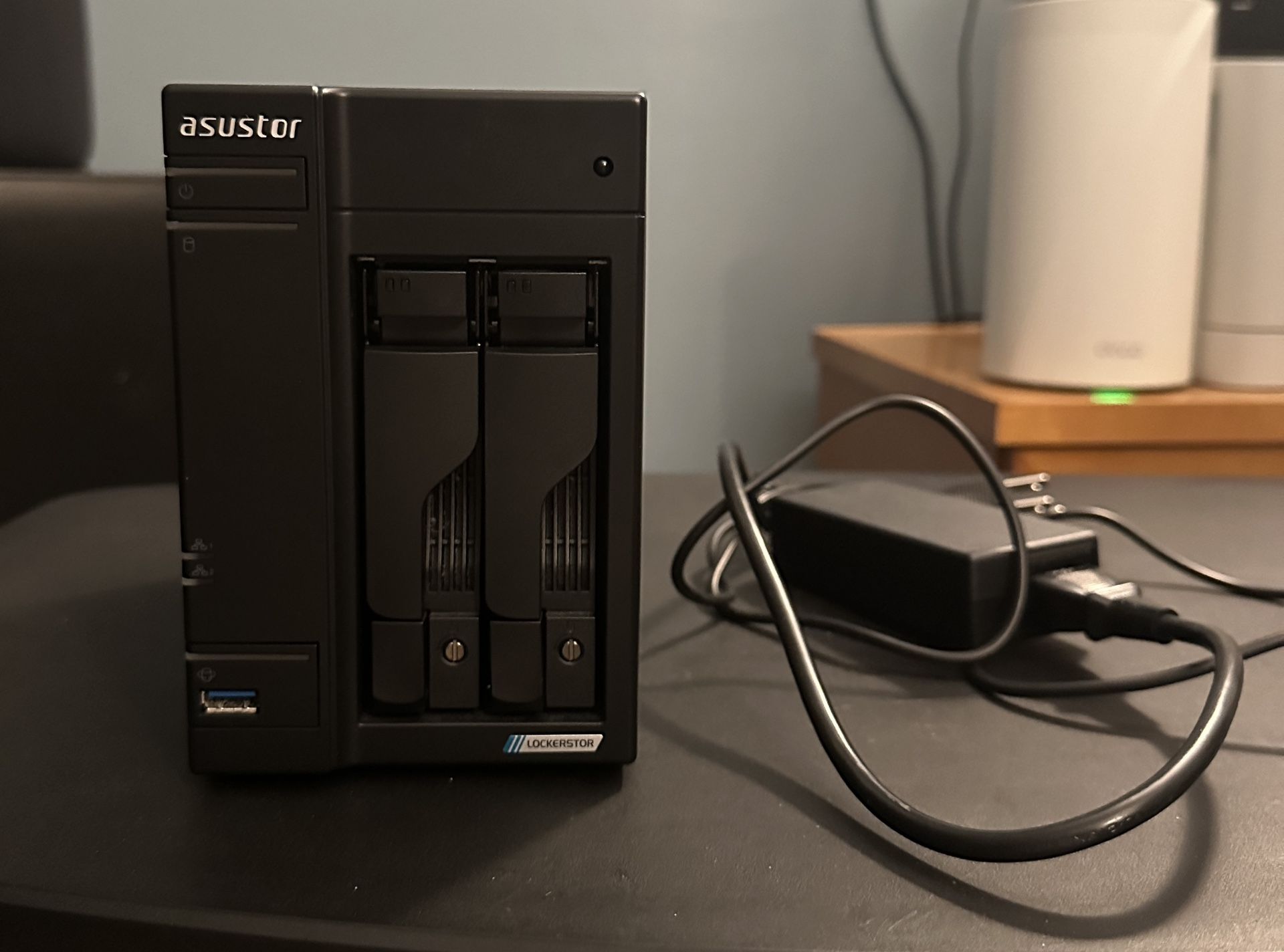 ASUSTOR 2-Bay NAS (Diskless)