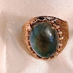 Vintage Blue Grey Moonstone Style Gold Toned Ring - Size 8.5
