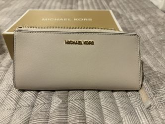 Michael Kors Wallet - Cream Colored *New*