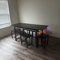 Dining Room Table 