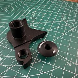 YT Industries Mech Hanger 