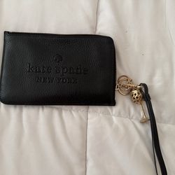 Kate spade wristlet wallet
