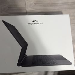 Apple Magic Keyboard With Mouse 11 Inch