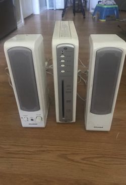 DVD player with speakers