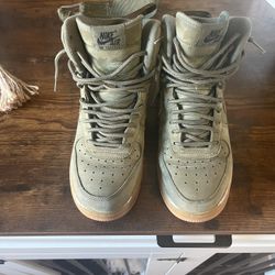 (Youth) Nike Air Force 1 High 