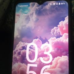 Brand new I Cloud C8 ,  Unlocked to use with any sim card on p