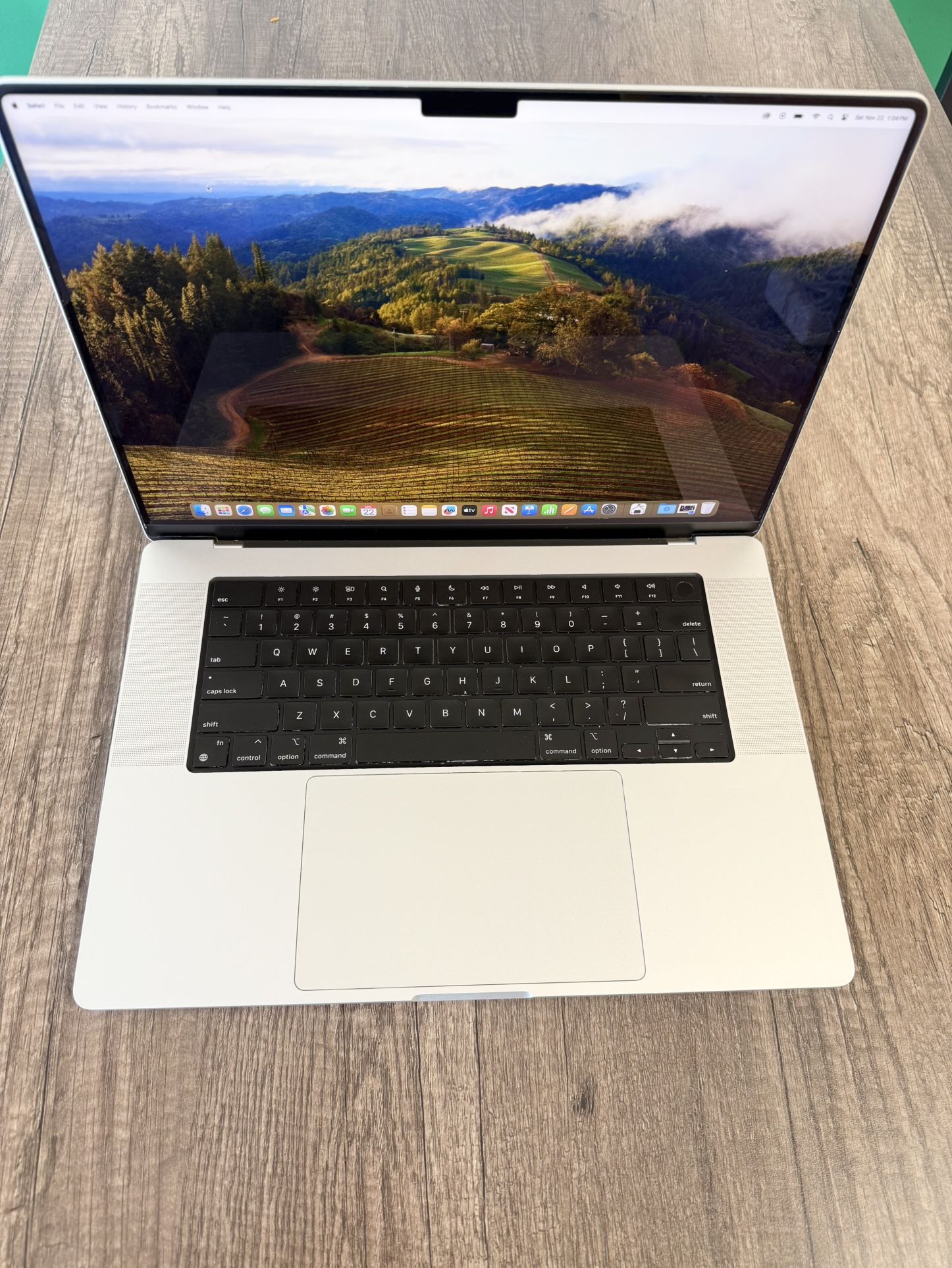 Apple 2023 MacBook Pro 💻 16-inch M2 Pro 16Gb/500 SSD Laptop 💻 