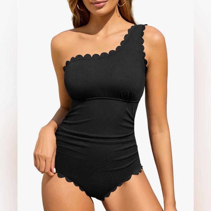 NWT Summer Mae Size 10 Swimsuit