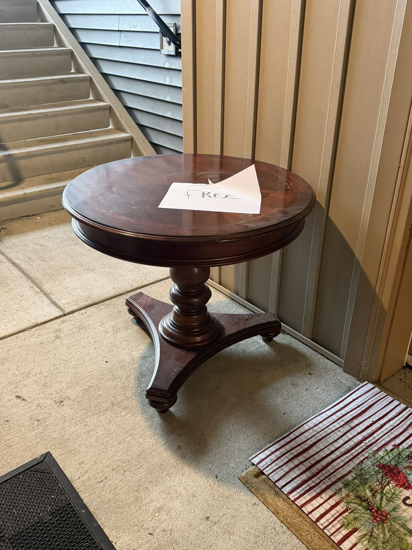 Free TABLE 