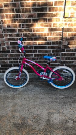 Girls bike
