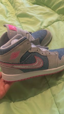 Jordan 1 mid