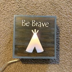Be Brave Light Decor