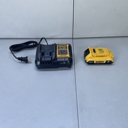 Dewalt Battery 2.0 AH And Charger 4 Amps 