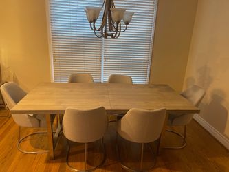 Z gallerie dining room set