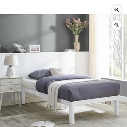 White Metal Twin Platform/ Bed frame with wood slats