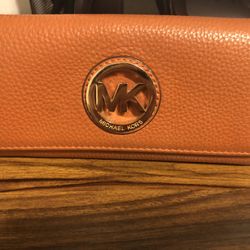 Michael Kor Wallet