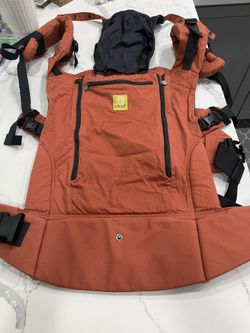 Lillebaby 6 In 1 Toddler Carrier