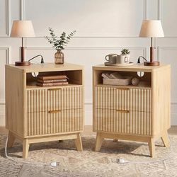 Set of 2,Natural Fluted Nightstand with Charging Station, 19.7 inch Wide End Table with 2 Drawers, Modern Wood Bedside Table for Bedroom,