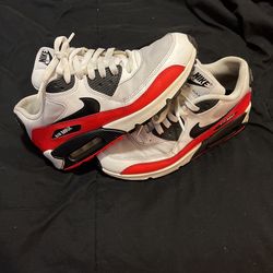 Air Max 90 Essential sz 5.5y