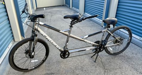 SCHWINN TWINN bike 