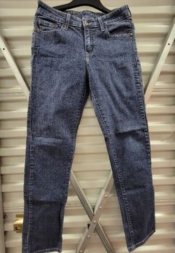 Women's Levi's Pants Mid Rise Skinny Size 8M