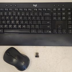 Logitech Wireless Keyboard K540 and Mouse M310 USB Reciever Included, Nice Condition