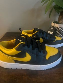 Jordan’s Nike Shoe black and yellow