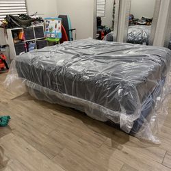 King Size Beautyrest Black Series Three