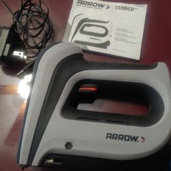 Arrow Cordless Staple Gun Kit, Electric Stapler 