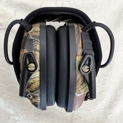 Howard Leight by Honeywell Impact Sport Earmuffs 21 NRR. Camo Mossy Oak Breakup OBO