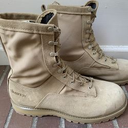 Military Surplus Bates GoreTex Combat Boots, Men’s 13.5, Excellent 