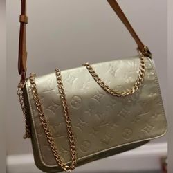 Louis Vuitton Shoulder Bag 
