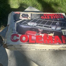 Coleman 425F Stove