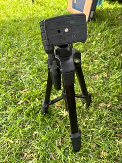 SLIK F740 Tripod